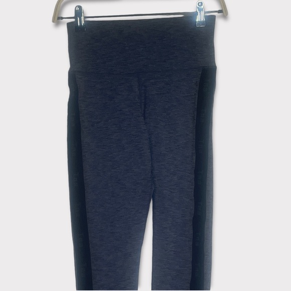 TNA Size Small Black & Gray Leggings - Picture 2 of 7